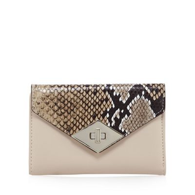 Pale pink snakeskin-effect purse